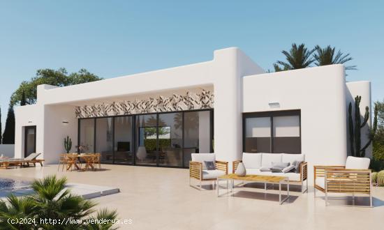 VILLA INDPENDIENTE EN UNA PLANTA DE 3 DORMITORIOS 3 BAÑOS Y PISCINA PRIVADA EN PARCELA DE 530 M2 - 