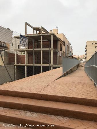 Parcela urbana para construcción de adosado. - VALENCIA