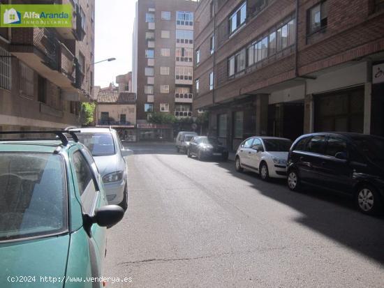 PLAZA DE GARAJE EN ZONA HOSPITAL SANTOS REYES - BURGOS