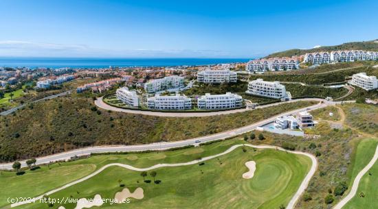 ESPLENDIDO ATICO EN NUEVA PROMOCIÓN EN MIJAS GOLF - MALAGA