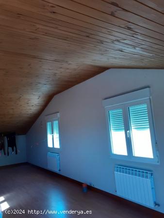 Chalets en venta en Remondo. Patio 254 m². Ref. 872 - SEGOVIA