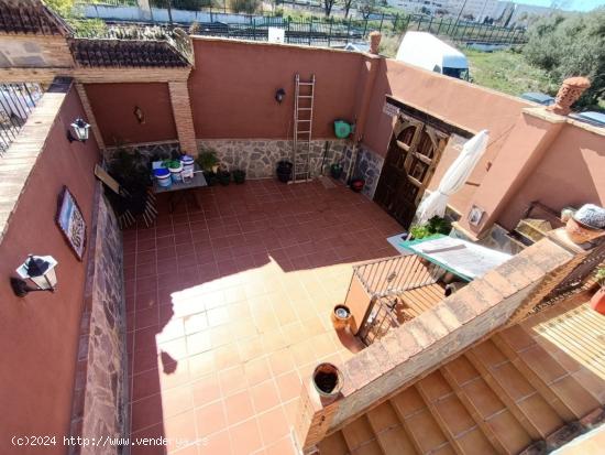 CASA CON AMPLIO NAVE EN LA VEGA DE ANTEQUERA PUEDE SER TUYA¡¡¡¡¡ - MALAGA