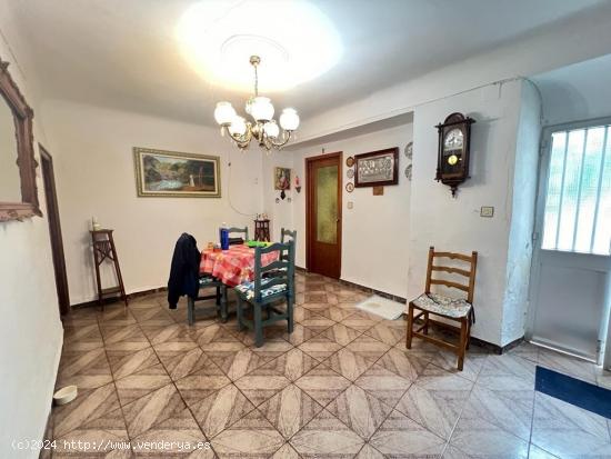 CASA EN EL PUEBLO DE ALAMEDA ESTA DISPONIBLE¡¡¡¡¡¡¡¡¡¡ - MALAGA