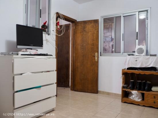 Se Vende en San Cristobal de La Laguna - SANTA CRUZ DE TENERIFE