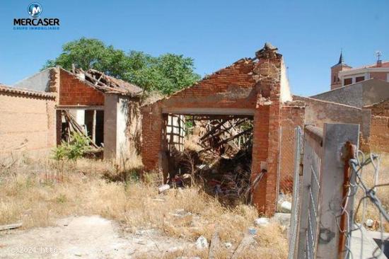 Terreno urbanizable en venta en C/ La Parra 5, Cabanillas Del Campo. Guadalajara - GUADALAJARA