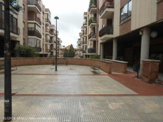 Local en venta en Calle Leon Felipe, 2, Guadalajara - GUADALAJARA