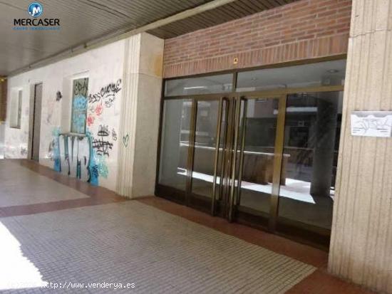 Local en venta en Calle Leon Felipe, 4, Guadalajara - GUADALAJARA