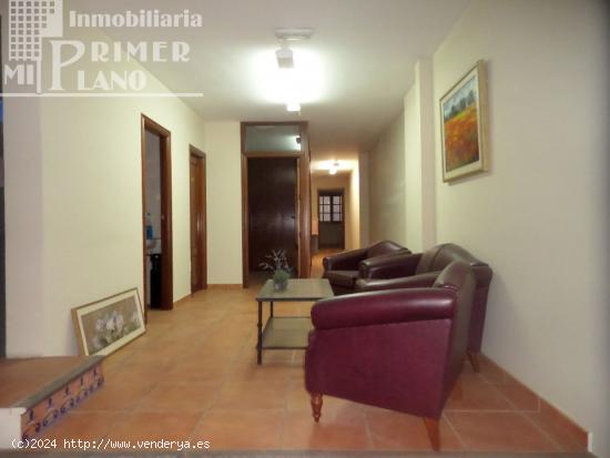 LOCAL COMERCIAL EN CALLE D. VICTOR EN VENTA Y ALQUILER - CIUDAD REAL