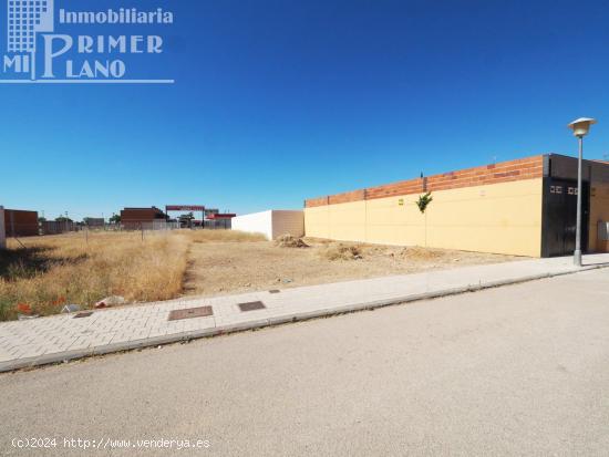  Solar en venta en Poligono 20, de 230 m2 de parcela y 12 metros de fachada por solo 70.150 euros - C 