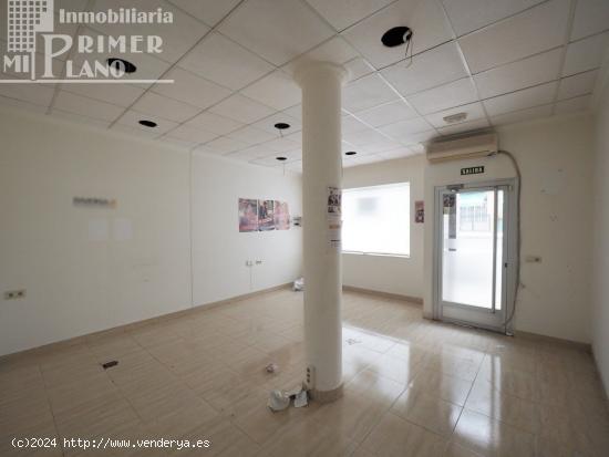 Se vende local comercial en la zona centro de Tomelloso con 100 metros cuadrados - CIUDAD REAL