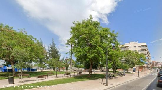 LOCAL COMERCIAL EN QUART DE POBLET - VALENCIA