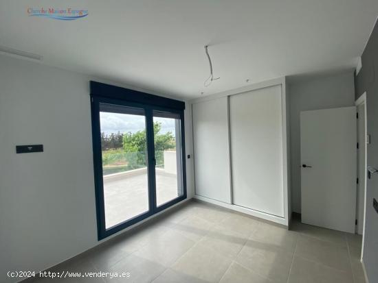 VILLAS DE OBRA NUEVA EN LOS ALCAZARES - MURCIA