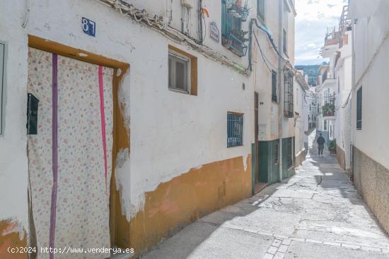  Se Vende en Albuñuelas - GRANADA 