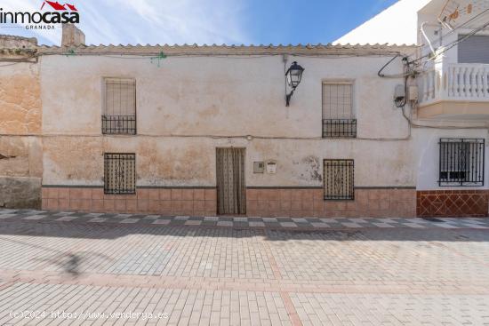 FANTÁSTICA CASA EN CASTILLO DE TAJARJA - GRANADA