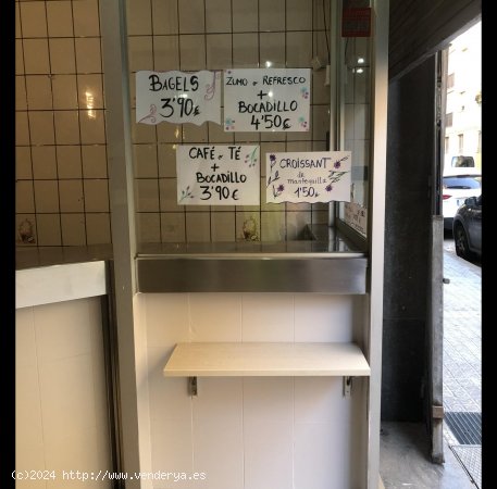 Tienda en venta  en Barcelona - Barcelona