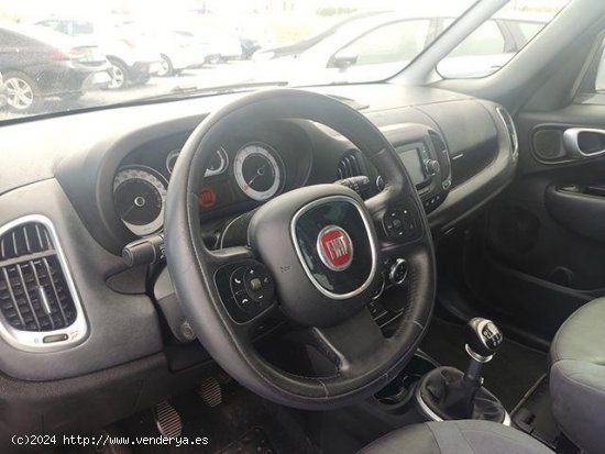 FIAT 500 L en venta en Badajoz (Badajoz) - Badajoz