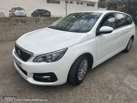 Peugeot 308 SW 1.5 100CV BUSINESS de 2018 con 154.000 Km por 9.650 EUR. en Valencia