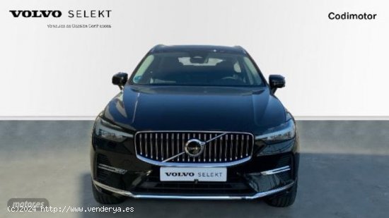 Volvo XC 60 XC60 RECHARGE CORE T6 PLUG-IN HYBRID EAWD de 2023 con 23.800 Km por 53.990 EUR. en Sevil