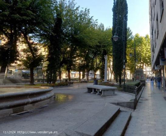 Urbis te ofrece un local en alquiler en la zona de Las Úrsulas. - SALAMANCA