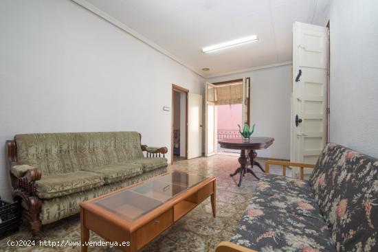 VENTA DE CASA EN ASPE (ALICANTE) - ALICANTE