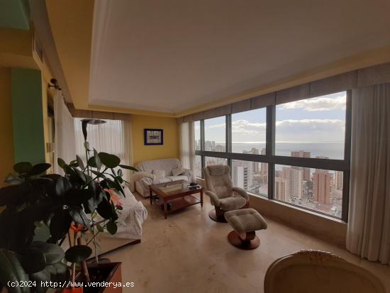 Fantastico Atico Duplex en Avd. Europa de Benidorm - Playa de Levante - ALICANTE