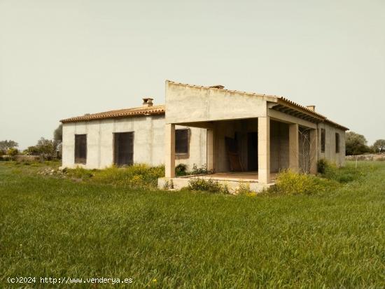 Finca rústica en construcción cerca de Felanitx - BALEARES