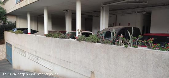 15 Plazas de garaje para coche y moto en calle Timon - MALAGA