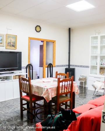 Se Vende Casa Planta Baja en La Estación - Novelda (Alicante) - ALICANTE