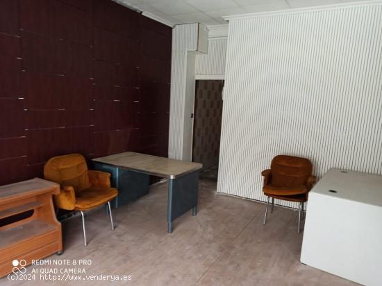 Se Vende 2 Locales en el Ayuntamiento - Novelda (Alicante) - ALICANTE