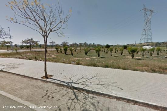 VENTA SUELO URBANO USO TERCIARIO EN TORRENT TOLL L´ALBERCA - VALENCIA