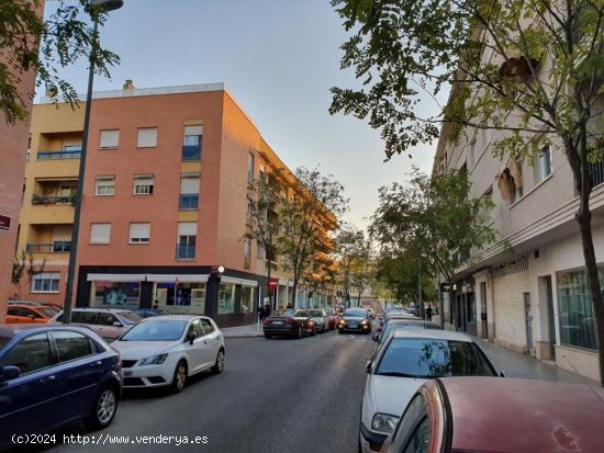 COCHERA JUNTO AL VIAL (ZONA SANTA ROSA) - CORDOBA