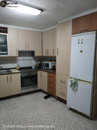 INMOBILIA TEJARES VENDE 2 CASAS EN JORQUERA - ALBACETE