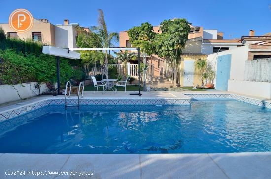 Chalet pareado con piscina en parcela 410 m2 en Villa De La Plata (Esparragal) - MURCIA