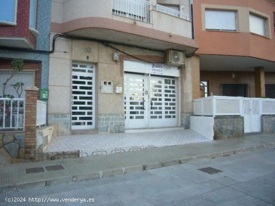 INMOBILIARIA GRUPO HERCÓN VENDE BAJO COMERCIAL EN LOS BARREROS - MURCIA