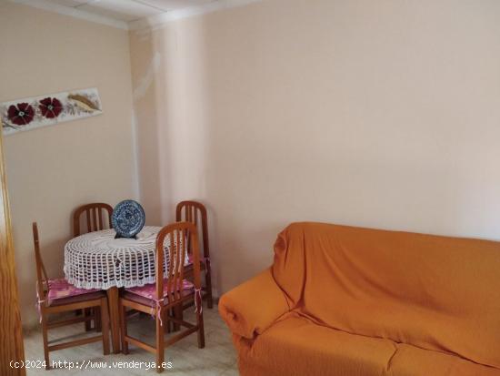 VENTA CASA CON TERRENO EN ALMENDRICOS - MURCIA