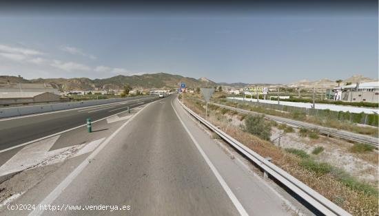 PARCELA CON ALMACENES Y FACHADA A AUTOVIA A7 - MURCIA