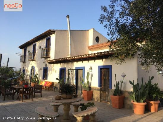 CORTIJO ESPECTACULAR CON JARDINES PUEDE SER PARA CASA RURAL O VIVIENDA HABITUAL - MURCIA