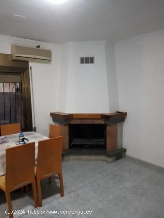 Acogedora casa en venta - MURCIA