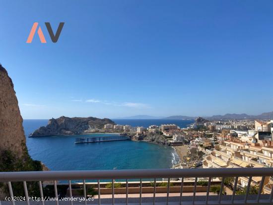 ESPECTACULAR VIVIENDA CON VISTAS A TODA LA ZONA DE LA BAHIA DEL HORNILLO - MURCIA