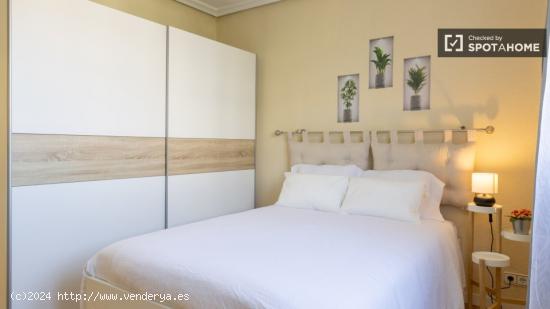 Apartamento de 2 dormitorios en alquiler en Salamanca - MADRID