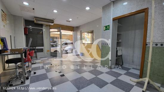 LOCAL COMERCIAL JUNTO AL COLEGIO MEDITERRANEO - MURCIA