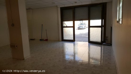 Local comercial en venta  en Esparreguera - Barcelona