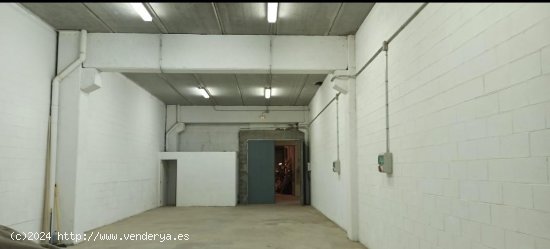 Nave industrial en venta  en Olesa de Montserrat - Barcelona