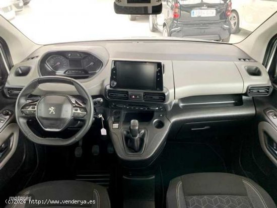 Peugeot Rifter 1.5BlueHDi S&S Standard Active NAV+ de 2019 con 112.000 Km por 19.500 EUR. en Guipuzc