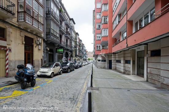 ESTRENA FELICIDAD EN PUERTOCHICO - CANTABRIA