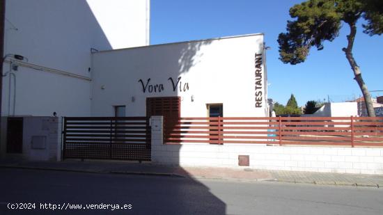 Traspaso magnífico Restaurante con terraza - VALENCIA