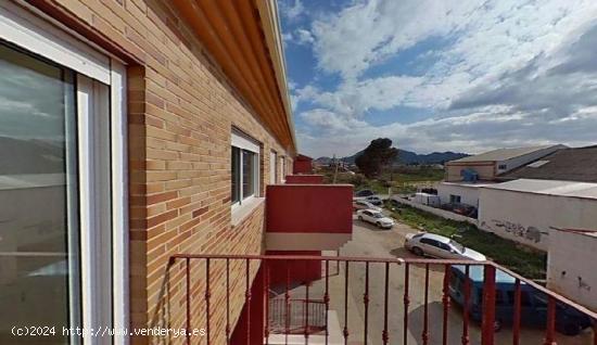  Adosado en venta en Abarán - MURCIA 