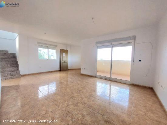 ¡SIN COMISION AGENCIA!! SE VENDE CASA ADOSADA 3 DORMTS, 2 BAÑOS. LOS URRUTIAS - MURCIA