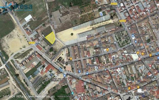 Terreno urbano no consolidado en Rociana el Condado - HUELVA