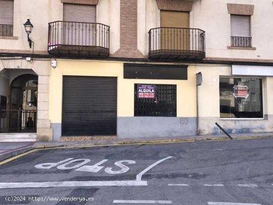 VENTA Y/O ALQUILER LOCAL COMERCIAL AVENIDA DE CIEZA - MURCIA